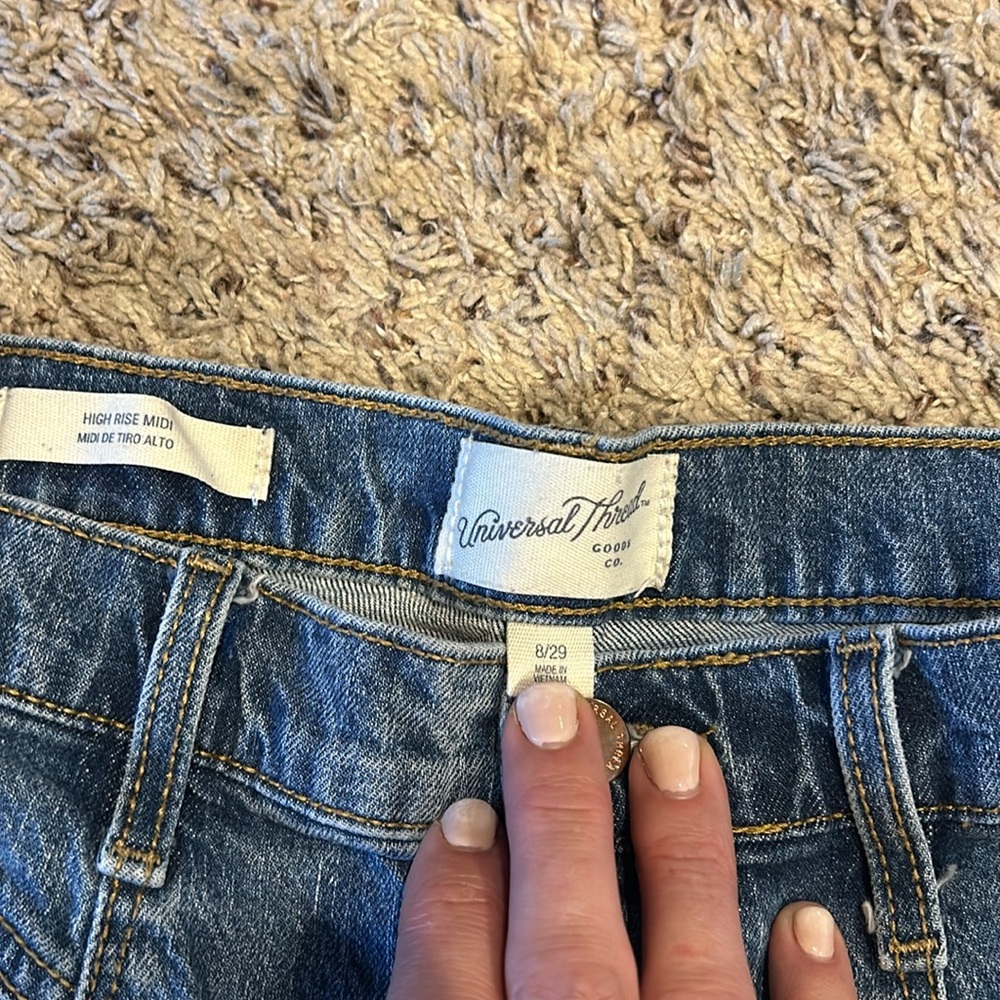 Blue Jean shorts - Picture 3 of 3
